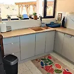 Namaste къща в село камилски дол דירה