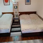 Appartement Namaste къща в село камилски дол