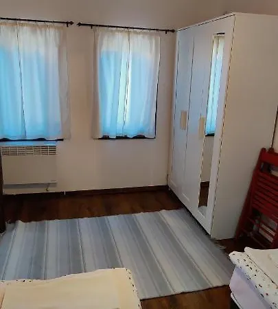 Namaste къща в село камилски дол アパート